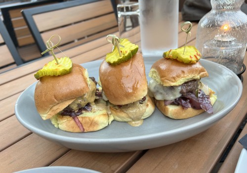 The Best Happy Hour Deals at Eateries in Maricopa County, AZ